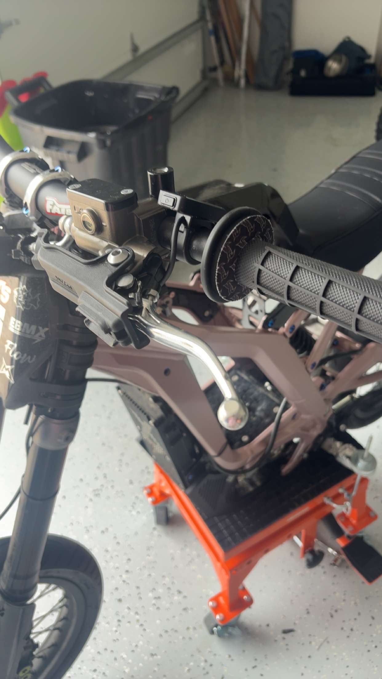 V2 lbx/eride ultra brake