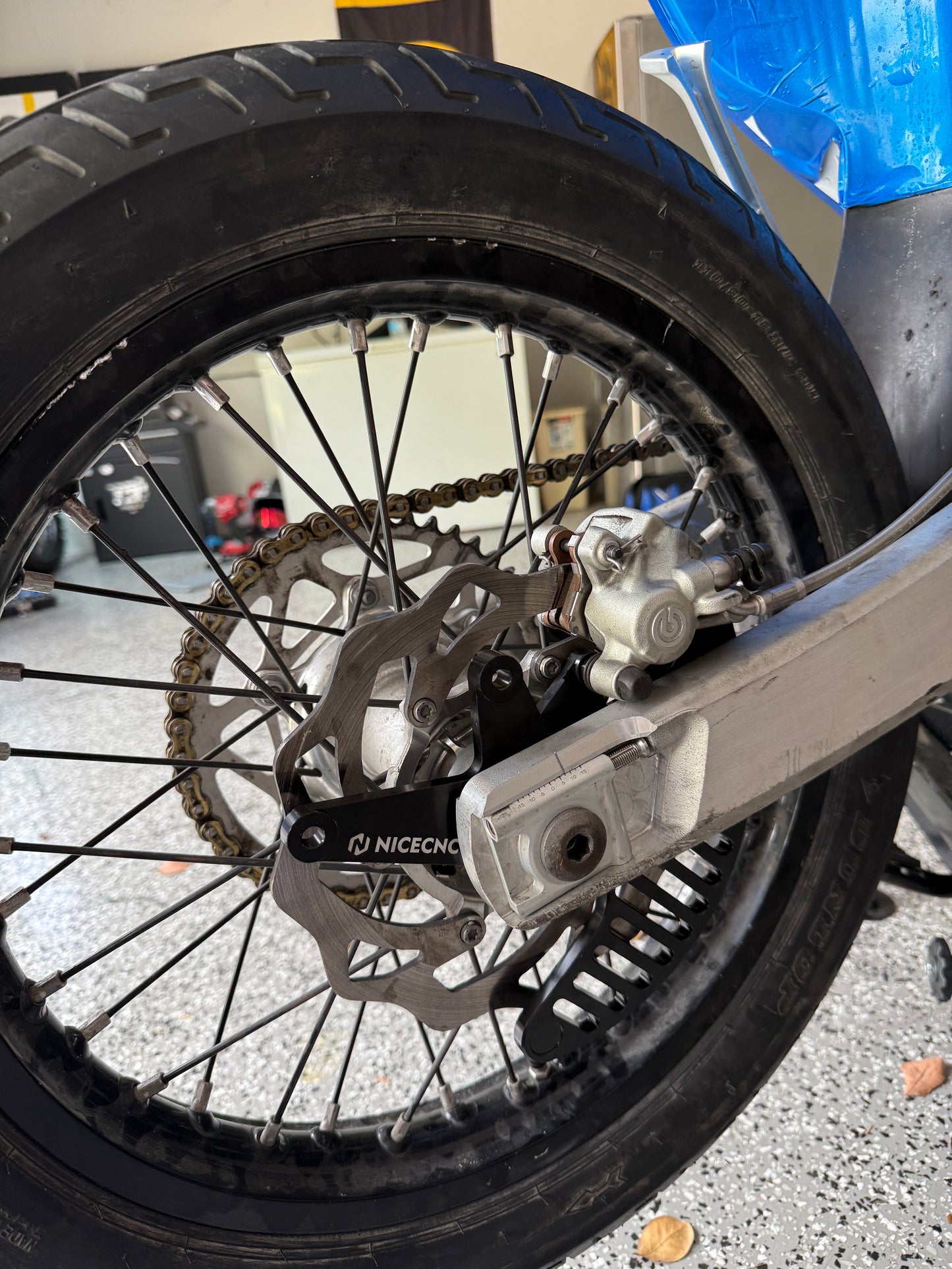 stark varg dual caliper/ upgraded brake mount